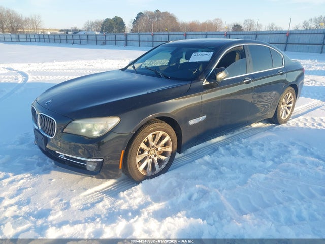 2013 BMW 740I WBAYA6C56DD143721 Photo 1