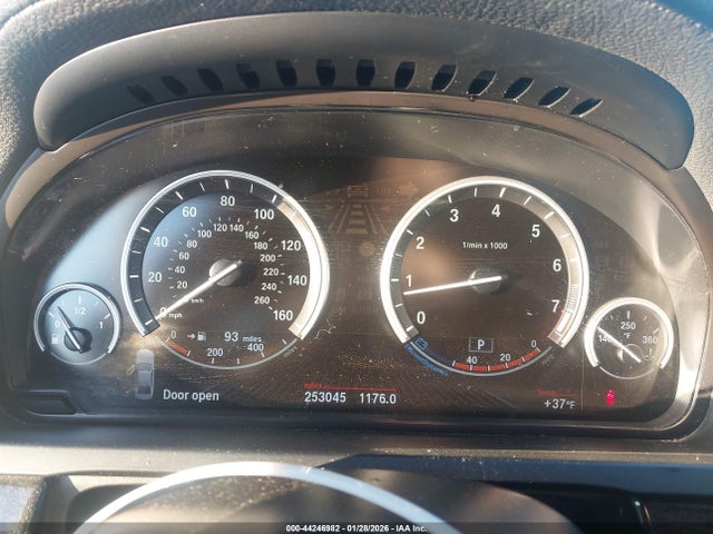 2013 BMW 740I WBAYA6C56DD143721 Photo 6