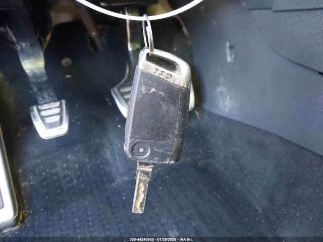 2016 VOLKSWAGEN GOLF GTI 3VWYT7AU0GM007992 Photo 10