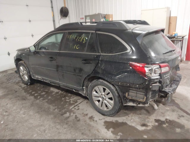 44247018 :رقم المزاد ، 4S4BSAFC8F3252382 vin ، 2015 Subaru Outback 2.5i Premium مزاد بيع