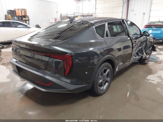 KIA K4 Lxs 2025 3KPFT4DE0SE028213 Image 4