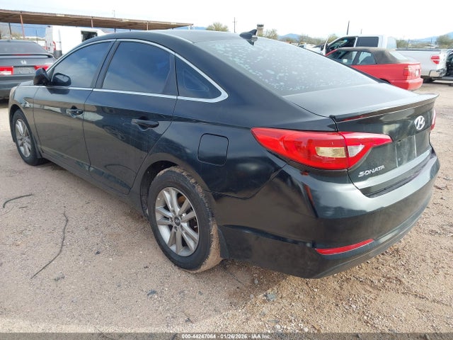 2016 HYUNDAI SONATA 5NPE24AF3GH291018 Photo 2