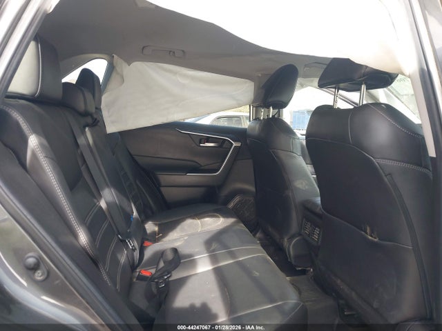 Toyota Rav4 Xle Premium 2021 2T3C1RFV7MC170702 Image 8