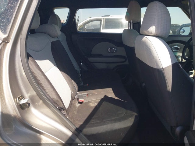 KNDJN2A21H7497578 KIA Soul