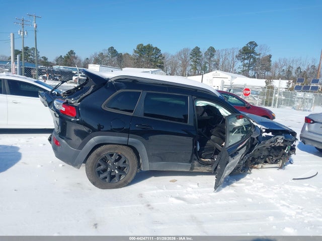 Jeep Cherokee Trailhawk 4x4 2018 1C4PJMBXXJD562995 Image 12