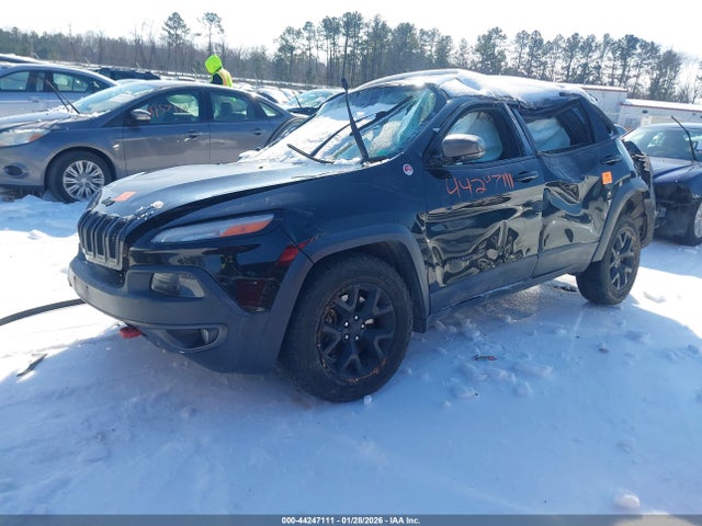 Jeep Cherokee Trailhawk 4x4 2018 1C4PJMBXXJD562995 Image 2