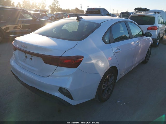 KIA Forte Lxs 2023 3KPF24AD0PE616988 Image 4