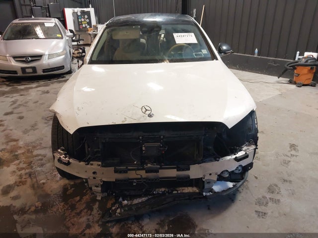 44247173 :رقم المزاد ، W1K6G6DB7PA198591 vin ، 2023 Mercedes-benz S 500 4matic مزاد بيع