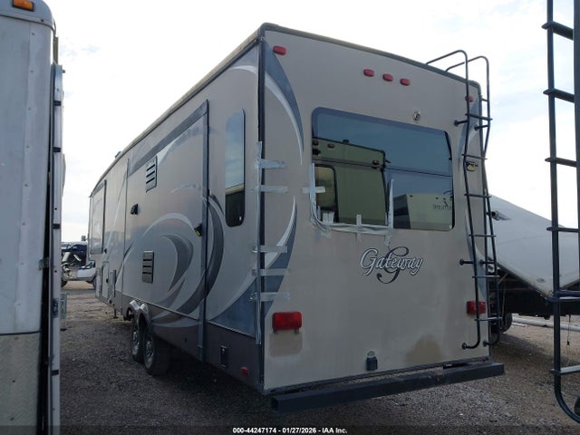 44247174 :رقم المزاد ، 5SFSG3726DE264956 vin ، 2013 Heartland Gateway مزاد بيع