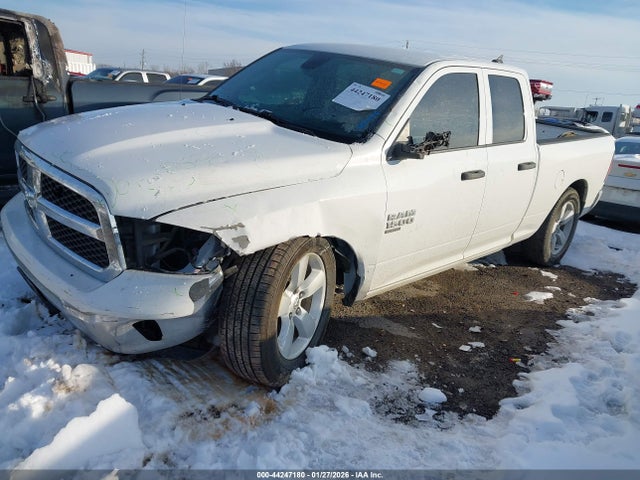 Продаж на аукціоні авто 2024 Ram 1500 Classic Tradesman  4x2 6'4 Box, vin: 1C6RR6FG0RS143124, номер лоту: 44247180