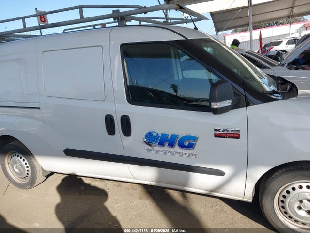 RAM Promaster City Tradesman 2018 ZFBERFAB3J6J21427 Image 13