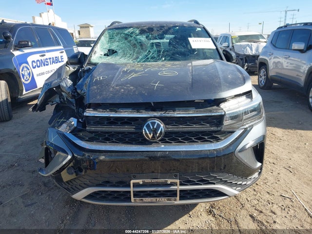 Продажа на аукционе авто 2024 Volkswagen Taos 1.5t S, vin: 3VV5X7B27RM131558, номер лота: 44247206