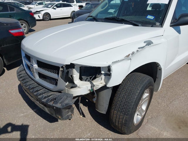 44247209 :رقم المزاد ، 1D7RE3GKXBS623107 vin ، 2011 Ram Dakota Bighorn/lonestar مزاد بيع
