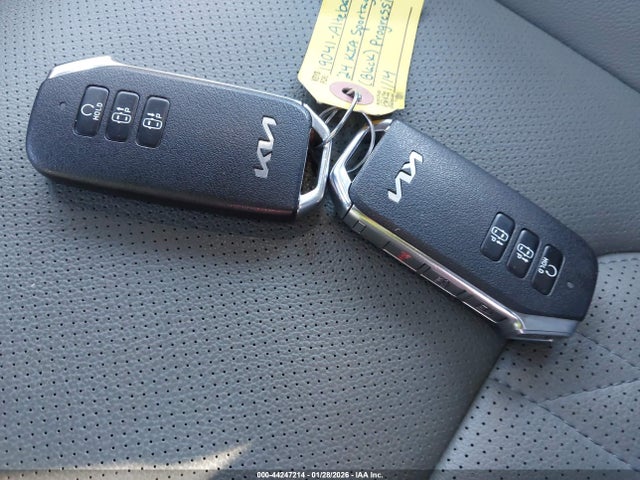 Продажа на аукционе авто 2024 Kia Sportage Plug-in Hybrid X-line Prestige, vin: KNDPZDDH9R7143920, номер лота: 44247214