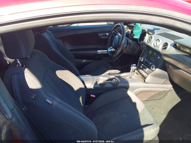 2019 FORD MUSTANG 1FA6P8THXK5118817 Photo 4