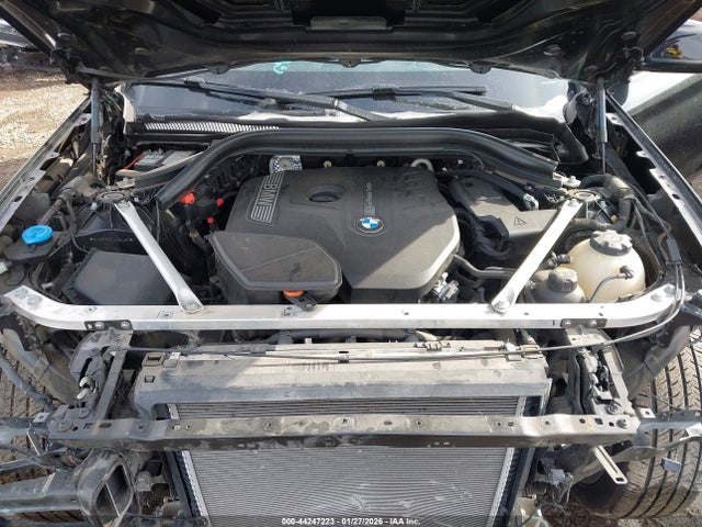 2018 BMW X3 5UXTR9C50JLD64287 Photo 9