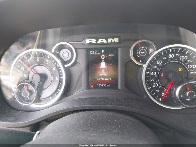 Продаж на аукціоні авто 2019 Ram 1500 Big Horn/lone Star  4x4 5'7 Box, vin: 1C6SRFFT7KN587197, номер лоту: 44247226