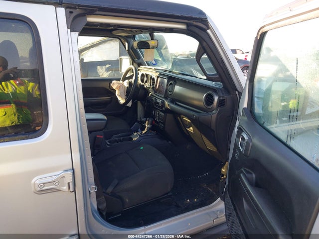 Продаж на аукціоні авто 2023 Jeep Gladiator Willys 4x4, vin: 1C6HJTAG9PL517469, номер лоту: 44247266