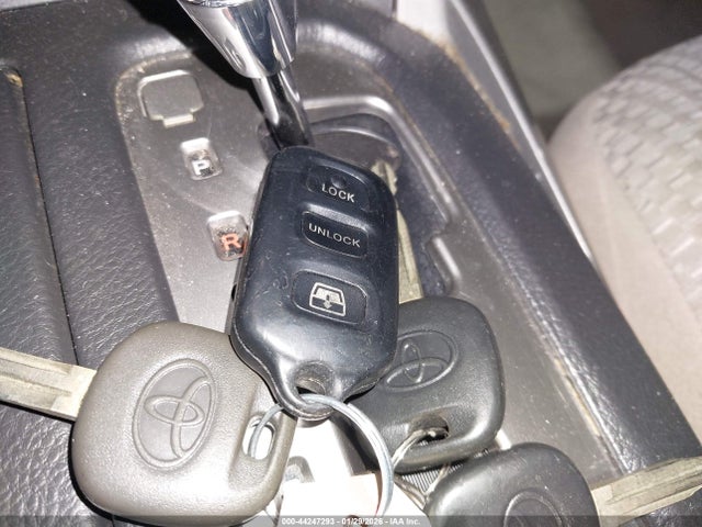 2006 TOYOTA 4RUNNER JTEZU14R368060564 Photo 10