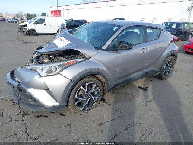 2018 Toyota C-hr Xle მანქანა იყიდება აუქციონზე, vin: NMTKHMBX3JR024308, აუქციონის ნომერი: 44247296