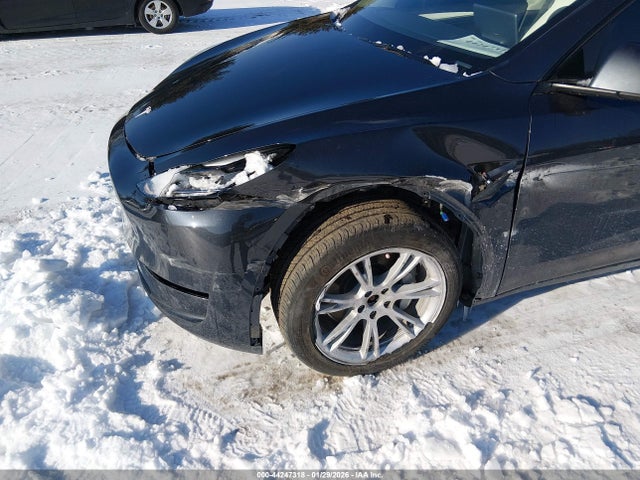 7SAYGAEE8RF984640 Tesla Model Y Long Range Dual Motor All-wheel Drive