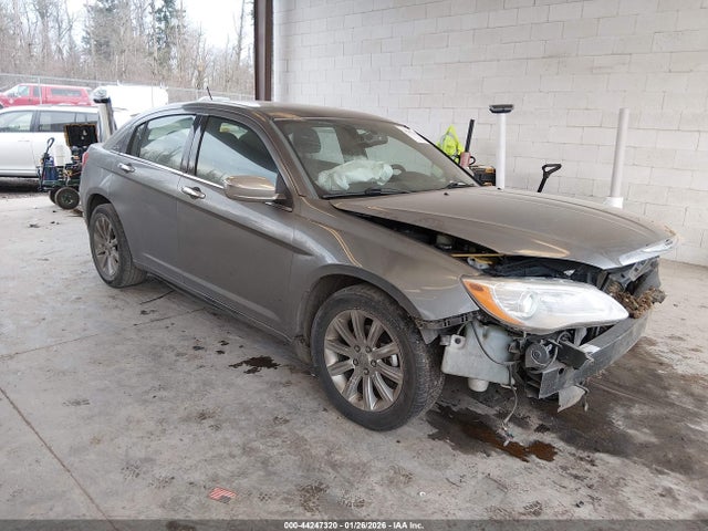 2013 CHRYSLER 200 1C3CCBCG5DN720416