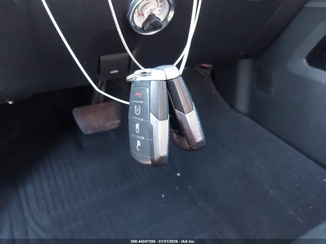 Продаж на аукціоні авто 2019 Ram 1500 Rebel  4x4 5'7 Box, vin: 1C6SRFLT5KN670812, номер лоту: 44247350