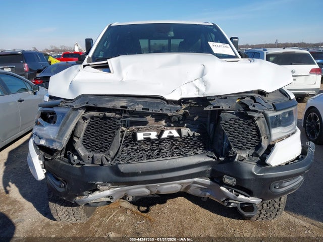 Продаж на аукціоні авто 2019 Ram 1500 Rebel  4x4 5'7 Box, vin: 1C6SRFLT5KN670812, номер лоту: 44247350