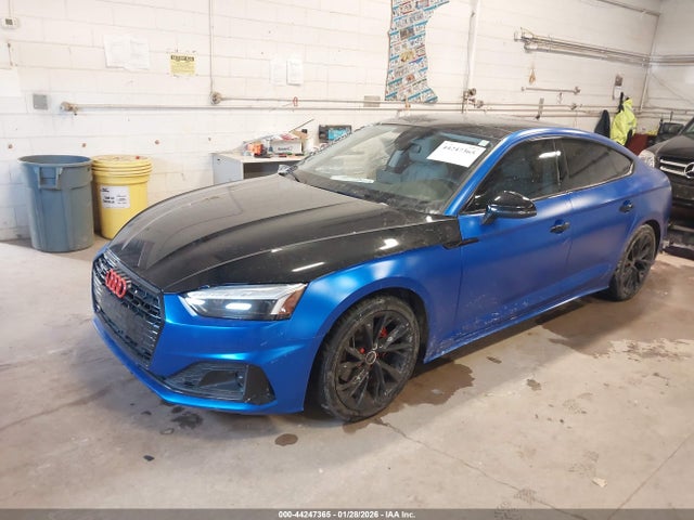 2022 AUDI A5 SPORTBACK WAUCBCF5XNA033968 Photo 1