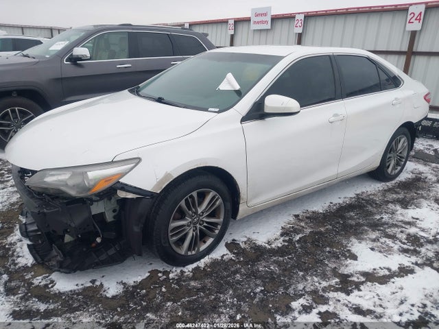 Toyota CAMRY SE 2016 4T1BF1FK8GU219938 Image 2