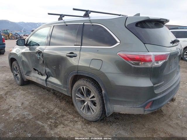 2016 TOYOTA HIGHLANDER 5TDJKRFH8GS261187 Photo 2