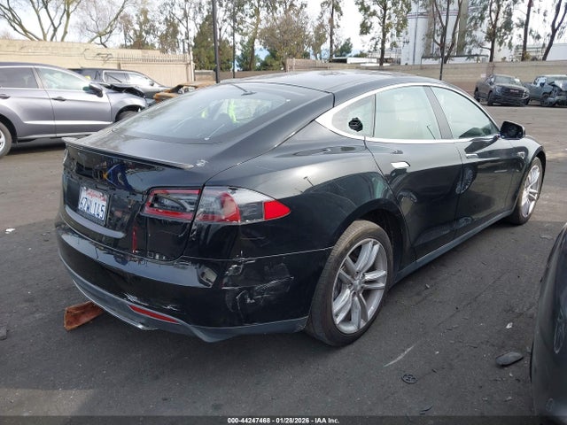 2013 TESLA MODEL S 5YJSA1CG1DFP09466 Photo 3