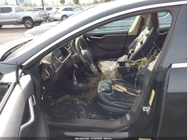 2013 TESLA MODEL S 5YJSA1CG1DFP09466 Photo 4