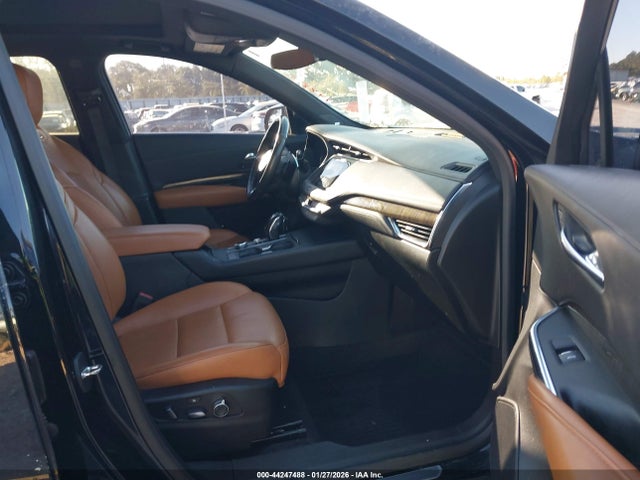 2019 CADILLAC XT4 1GYFZER43KF171211 Photo 4