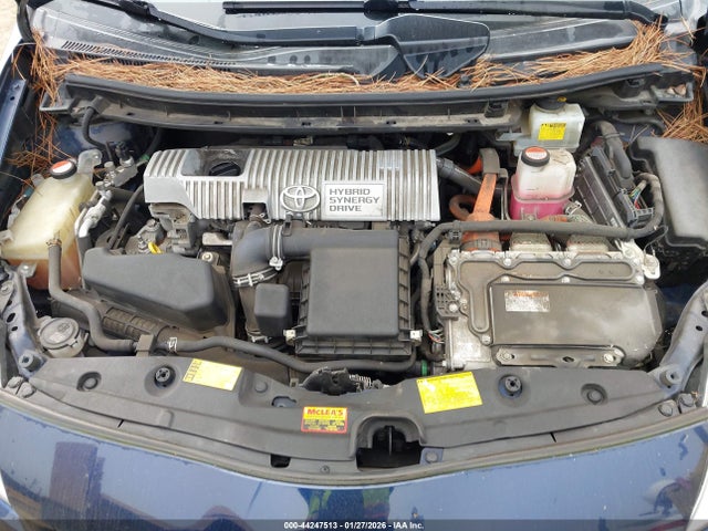 JTDKN3DU9F1862614 Toyota Prius Two