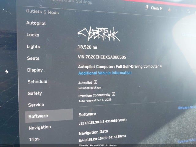 7G2CEHEDXSA060505 Tesla Cybertruck All-wheel Drive