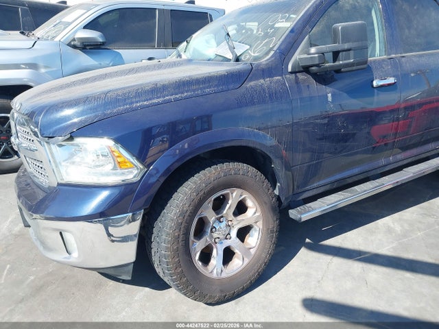 1C6RR6NM2FS722814 RAM 1500 Laramie