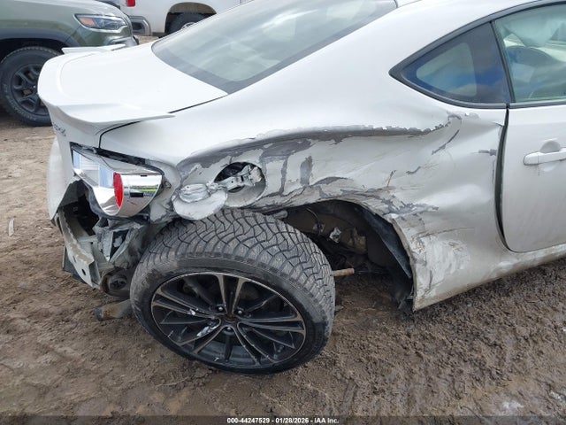 44247529 :رقم المزاد ، JF1ZCAC10G8601905 vin ، 2016 Subaru Brz Limited مزاد بيع