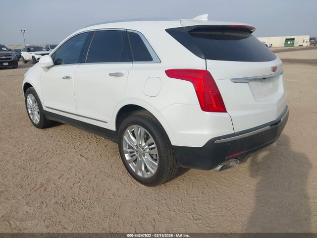 1GYKNCRSXHZ234759 Cadillac Xt5 Premium Luxury