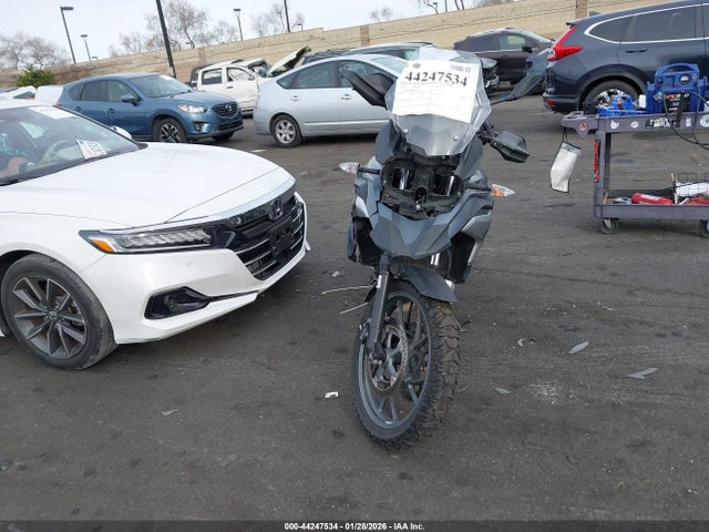 WB10B180XKZ786745 BMW F 750 Gs