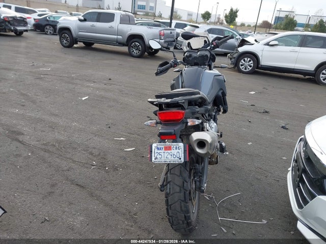 WB10B180XKZ786745 BMW F 750 Gs