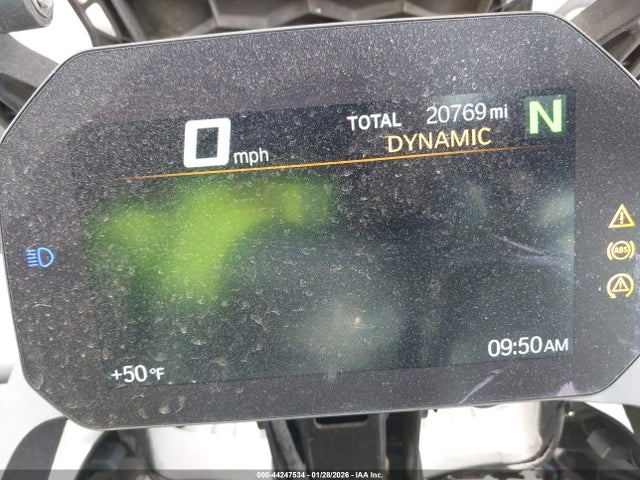 WB10B180XKZ786745 BMW F 750 Gs