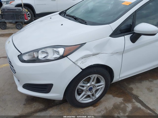 Ford FIESTA SE 2019 3FADP4EJ7KM135469 Image 18