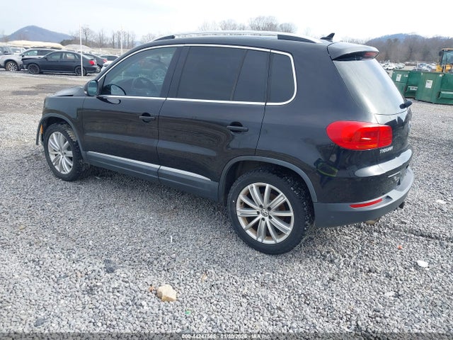 2012 VOLKSWAGEN TIGUAN WVGBV7AX4CW589257 Photo 2