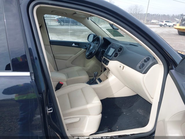 2012 VOLKSWAGEN TIGUAN WVGBV7AX4CW589257 Photo 4