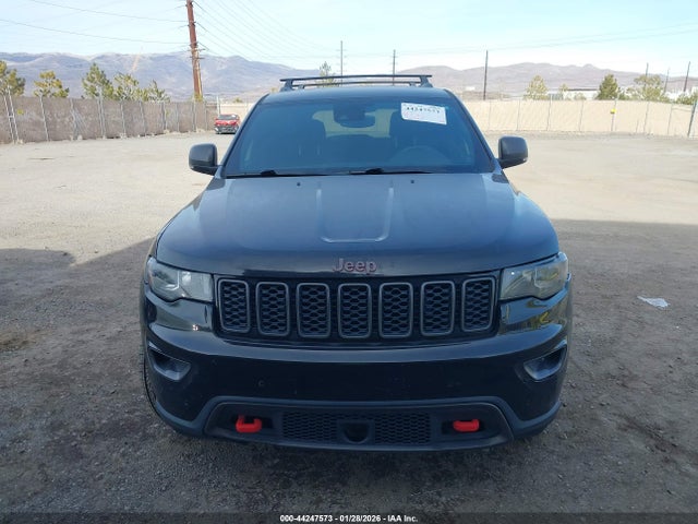 1C4RJFLG7JC227251 Jeep Grand Cherokee Trailhawk 4x4