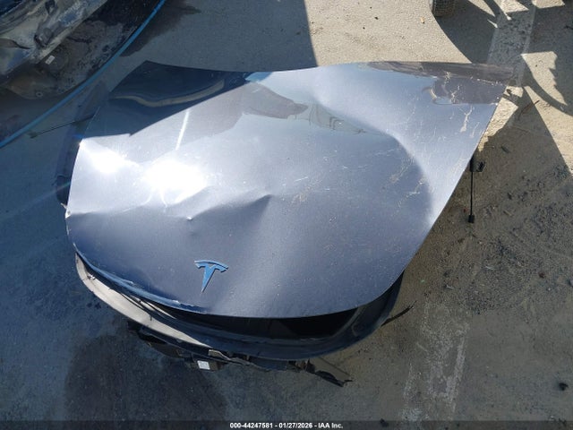 Продаж на аукціоні авто 2022 Tesla Model 3 Long Range Dual Motor All-wheel Drive, vin: 5YJ3E1EB7NF239648, номер лоту: 44247581