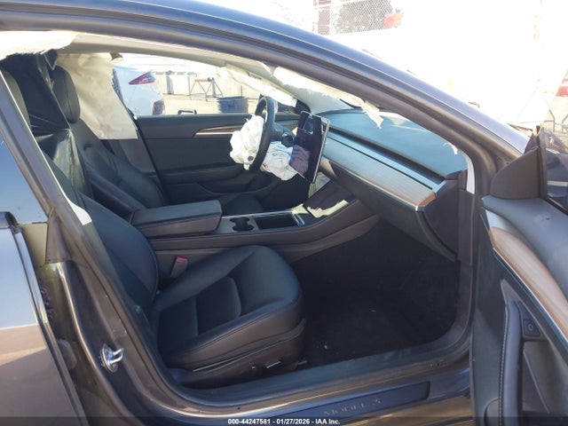 Продаж на аукціоні авто 2022 Tesla Model 3 Long Range Dual Motor All-wheel Drive, vin: 5YJ3E1EB7NF239648, номер лоту: 44247581