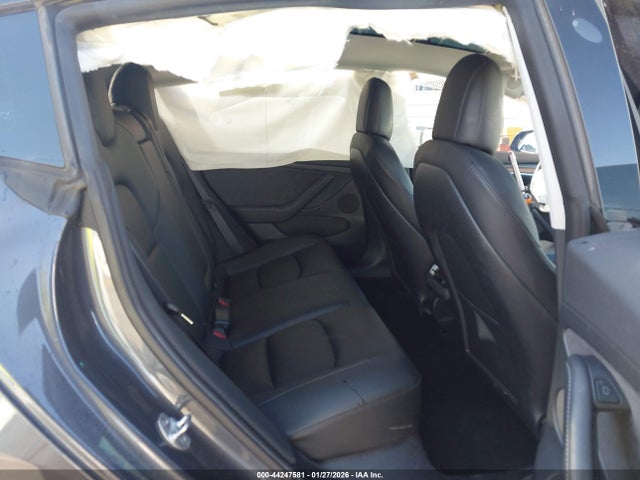 Продаж на аукціоні авто 2022 Tesla Model 3 Long Range Dual Motor All-wheel Drive, vin: 5YJ3E1EB7NF239648, номер лоту: 44247581