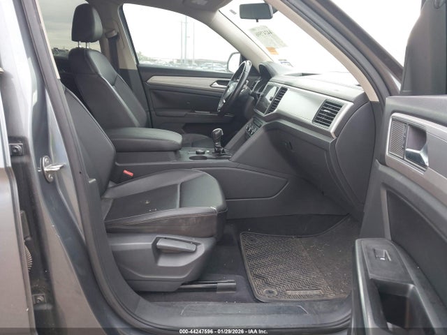 Продаж на аукціоні авто 2019 Volkswagen Atlas 3.6l V6 Se, vin: 1V2LR2CA9KC527893, номер лоту: 44247596